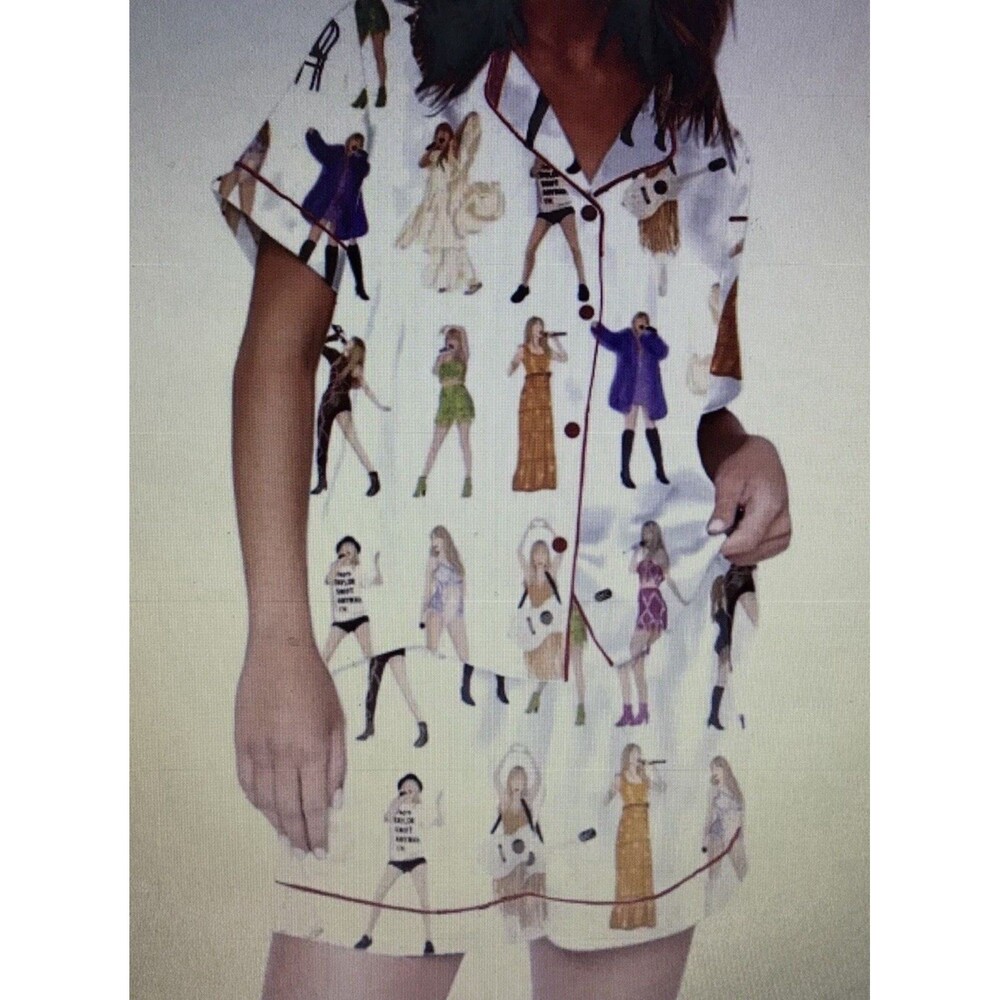 Sheshow Taylor Swift Eras Tour Satin Short Button Up Pajama Set Size Large NWT